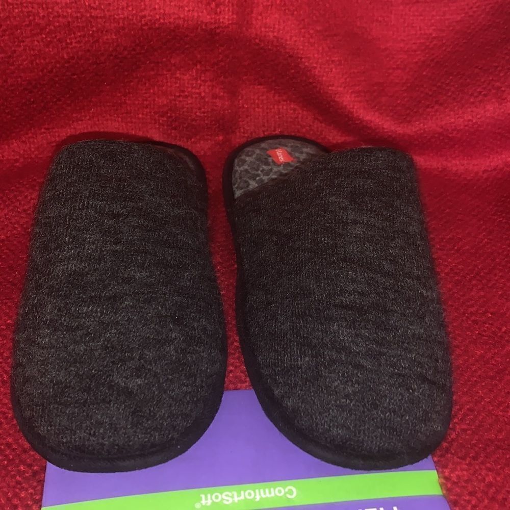Hanes Slippers - Picture 4 of 4